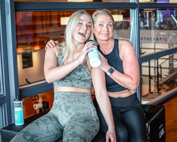Bij Trifora geloven we dat echte gezondheid verder gaat dan alleen trainen. Vitaliteit betekent voor ons: goed eten, goed bewegen én goed in je vel zitten. Daarom combineren we fitness met voedingsadvies, gedragsondersteuning en mentale coaching. We helpen je om je doelen te bereiken, maar vooral om ze duurzaam vast te houden. Dat doen we met kennis, empathie en oprechte betrokkenheid.
