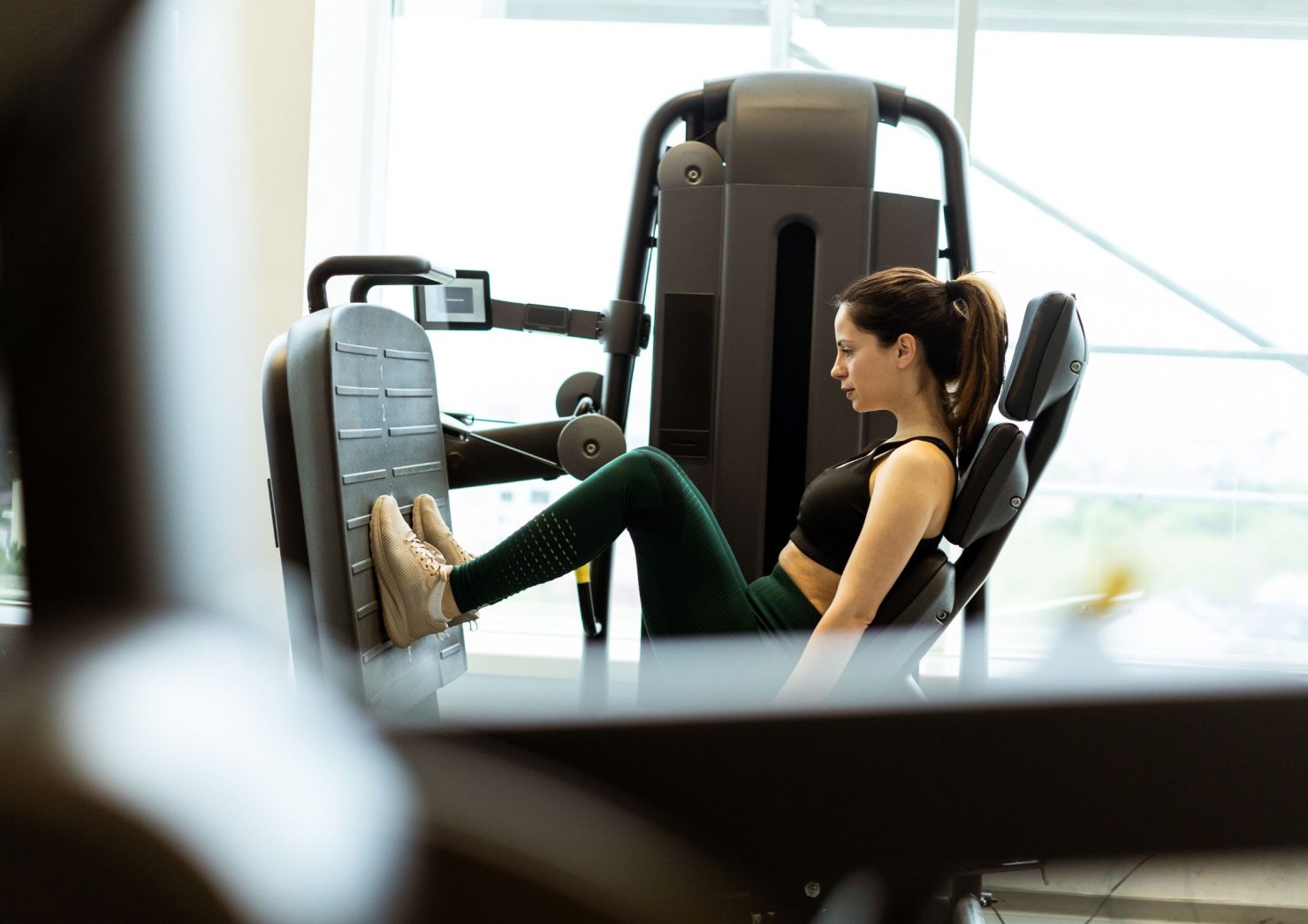SEO-titel Waarom steeds meer mensen stoppen met cardio en kiezen voor krachttraining Meta-omschrijving Steeds meer sporters ruilen cardio in voor krachttraining. Lees waarom krachttraining meer oplevert voor conditie, gezondheid en resultaat. Focus keyphrase cardio versus krachttraining Slug cardio-versus-krachttraining Hashtags #cardio,#krachttraining,#fitness,#conditie,#spiermassa,#gezondheid,#vitaliteit,#trifora,#sporten
