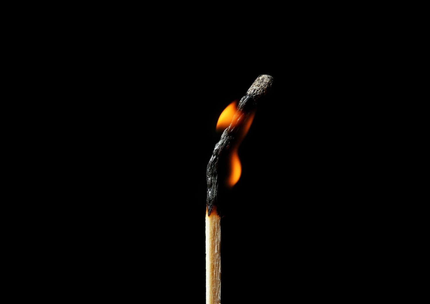 SEO-titel Burn-out herkennen en voorkomen: hoe beweging helpt bij herstel Meta-omschrijving Wat is een burn-out, waar komt het vandaan en hoe herken je de signalen? Ontdek hoe beweging en structuur kunnen helpen bij herstel en preventie. Focus keyphrase burn-out herkennen en voorkomen Slug burn-out-herkennen-voorkomen-beweging Hashtags #burn-out, #stress, #mentalegezondheid, #bewegentegenstress, #herstel, #vitaliteit, #sportenbijburn-out, #Trifora, #structuurenbeweging
