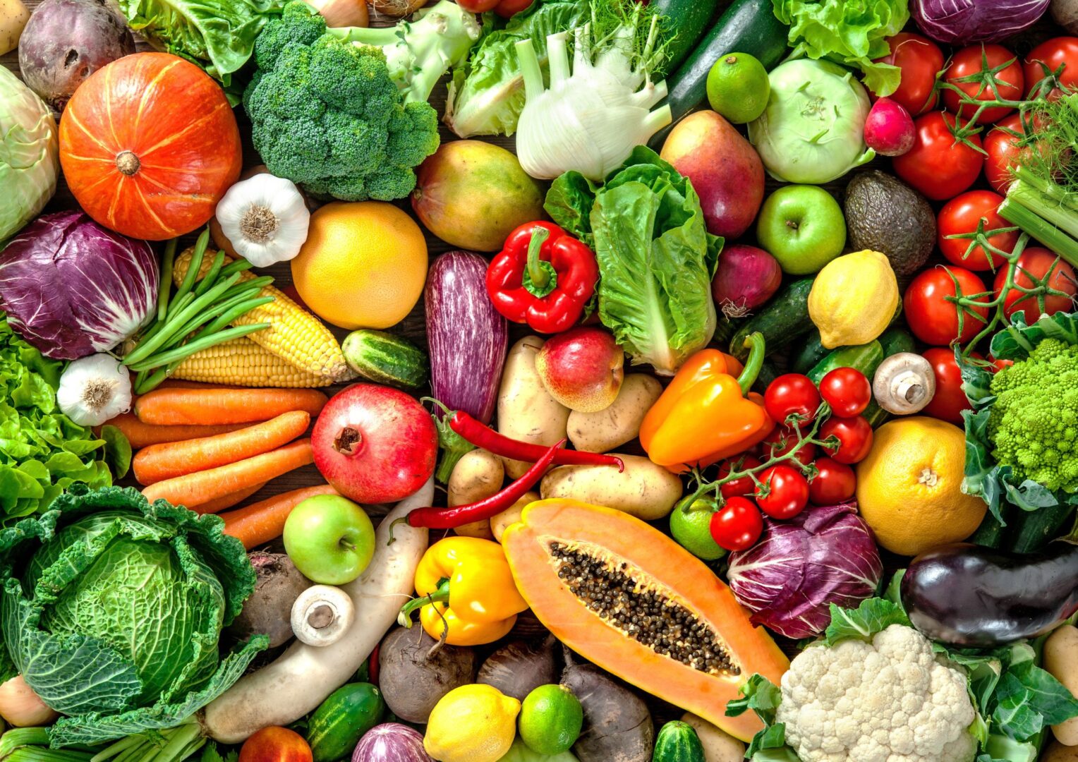 SEO-titel: Groente of fruit: kun je fruit vervangen door extra groente? Meta-omschrijving: Kun je fruit vervangen door groente? Ontdek het verschil tussen groente en fruit, de impact op je gezondheid en hoe je dit praktisch toepast. Focus keyphrase: groente of fruit verschil Slug: groente-of-fruit-verschil Hashtags: #groente,#fruit,#gezondevoeding,#voedingensport,#vezels,#gezondheid,#herstel,#trifora