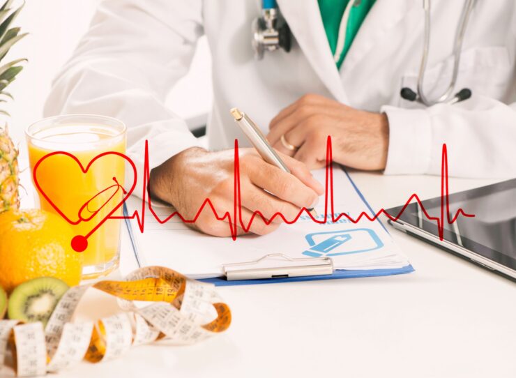 Diëtetiek bij gezondheidsklachten Voeding heeft invloed op vrijwel alle processen in het lichaam. Daarom kan voedingsbegeleiding een belangrijke rol spelen bij uiteenlopende gezondheidsklachten. De diëtisten van Voedingconditie begeleiden mensen onder andere bij: Overgewicht en obesitas Darmklachten Verhoogd cholesterol Ondervoeding Voedingsgerelateerde gezondheidsproblemen Gezonde leefstijlverandering Tijdens de begeleiding wordt gekeken naar jouw persoonlijke situatie, medische achtergrond en dagelijkse leefstijl. Op basis daarvan ontvang je praktische adviezen die direct toepasbaar zijn.