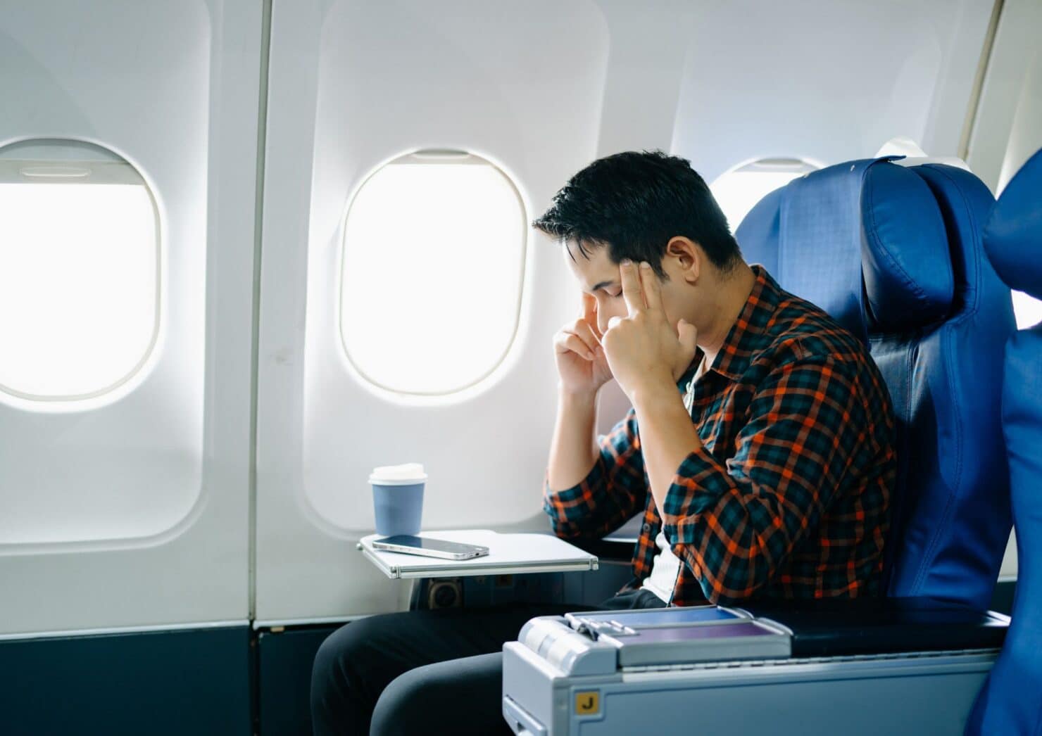 Yoast SEO SEO-titel Sporten met een jetlag: verstandig of kun je beter wachten? Meta-omschrijving Sporten met een jetlag? Ontdek wat een jetlag is, waarom je lichaam uit balans raakt na een lange vlucht en hoe je met de juiste aanpak sneller herstelt. Focus keyphrase sporten met een jetlag Slug (URL) sporten-met-een-jetlag Hashtags sporten met een jetlag, jetlag, herstellen na vakantie, lange vlucht, slaap, biologische klok, fitness, bewegen, Bonaire, Trifora