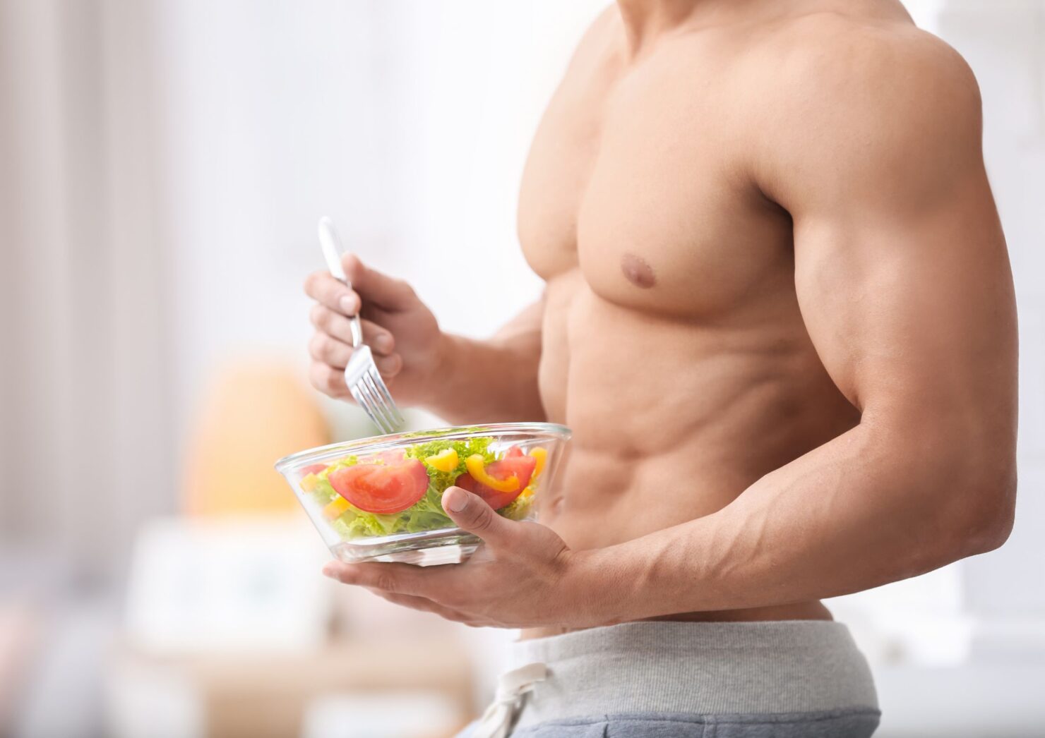 Meta-omschrijving: Wat is cutten en hoe doe je het goed? Lees hoe je met een calorietekort, eiwitten en krachttraining vet verliest en spiermassa behoudt. Focus keyphrase: wat is cutten Slug (URL): wat-is-cutten Hashtags: cutten, wat is cutten, droogtrainen, vet verliezen, spiermassa behouden, calorietekort, krachttraining, eiwitten, afvallen, fitness, bulken en cutten, sportschool Enschede, Trifora