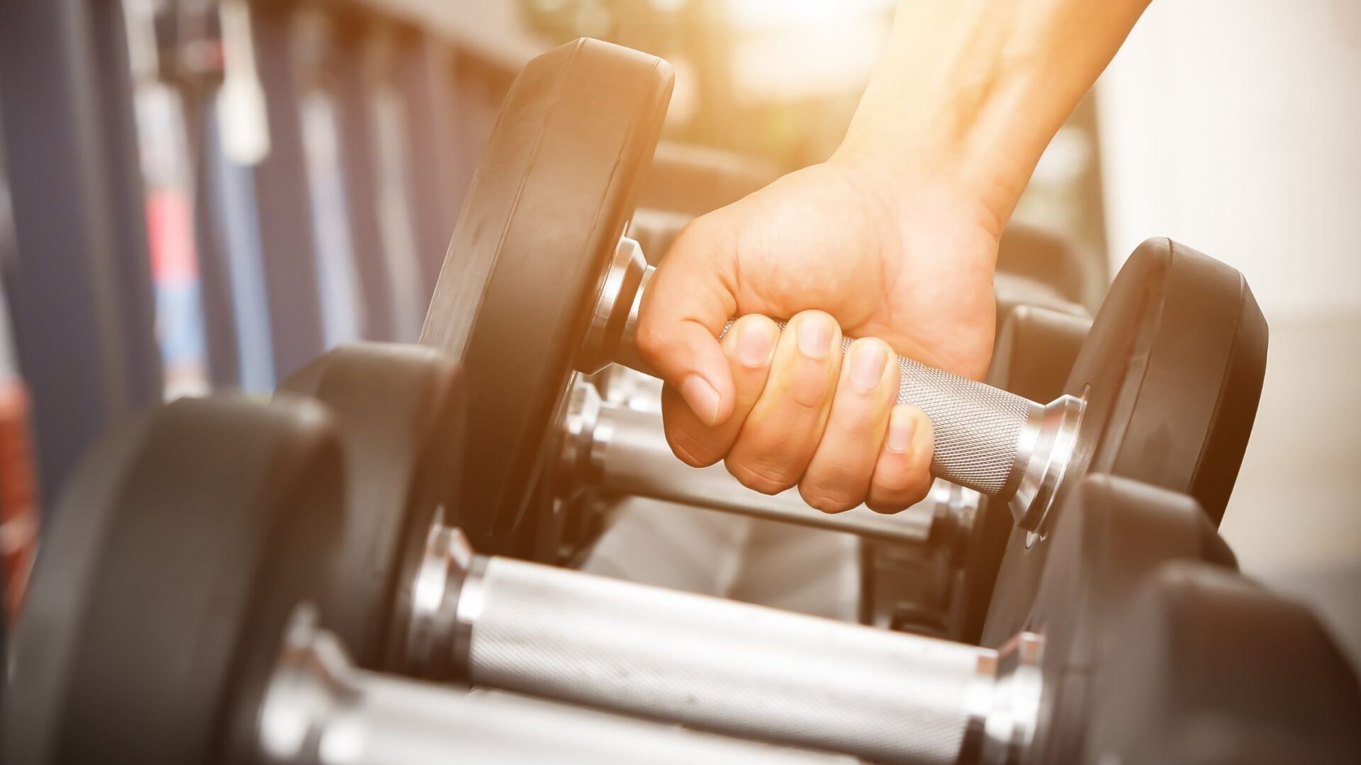 SEO-titel: Wat is bulken? Spiermassa opbouwen zonder onnodig vet Meta-omschrijving: Wat is bulken en hoeveel moet je extra eten? Lees hoe je met calorieën, eiwitten, krachttraining en herstel verantwoord spiermassa opbouwt. Focus keyphrase: wat is bulken Slug (URL): wat-is-bulken Hashtags: #bulken, #watIsBulken, #spiermassa, #spieropbouw, #krachttraining, #fitness, #calorieoverschot, #eiwitten, #koolhydraten, #vetten, #hypertrofie, #progressiveOverload, #herstel, #sportvoeding, #sterkerworden, #fitnessEnschede, #krachttrainingEnschede, #sportschoolEnschede, #Trifora